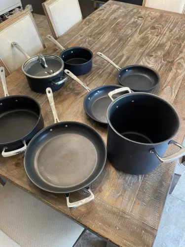 All-Clad B1 Nonstick Hard Anodized 8-Piece Cookware Set