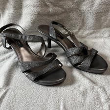 NINA New York Silver Dressy Heels Sandals Rhinestone Sparkle Size 9.5 Strappy