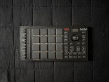 Akai MPC Studio USB MIDI Controller Music Production Excellent Condition