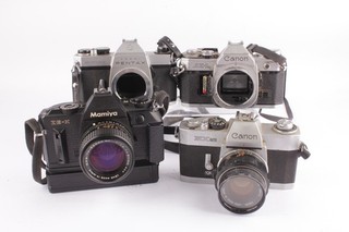 SLR Vintage Film Cameras Inc Canon AE 1 Pentax Spotmatic Etc w/ Lenses x4