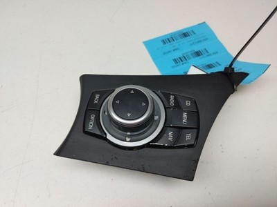 2011 BMW 135I CENTER CONSOLE(I-DRIVE)SMALL PLUG 4PV