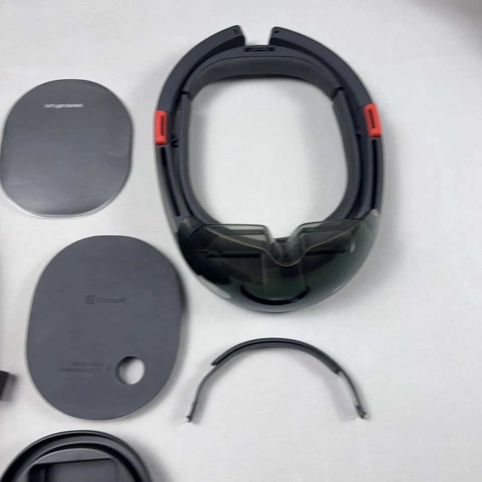 Microsoft HoloLens 1st Gen Generation 1 1688 AR Headset *Missing Charger* TESTED - Image 2 of 4