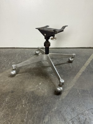 Vintage Original Herman Miller Eames Aluminum DAT Swivel Base