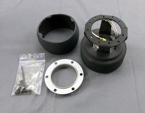 Nardi-Personal Hub Adapter Kit for Mercedes All Models with Nut fitment 9/76-79 - Picture 10 of 10