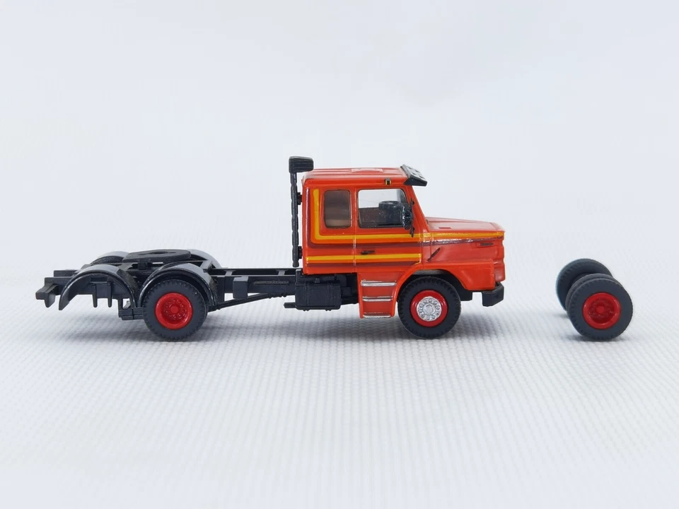 HO BREKINA - Tracteur SCANIA - Casse - 19# - Photo 2/4