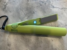 TYME Iron Pro Limelight All-in-one Straightening  Curling Styling