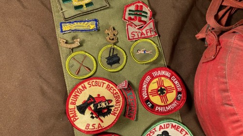 Lot of Vintage Decorative Display Decor Boy Scout Youth Cabin Cottage Boys Room - Picture 4 of 11