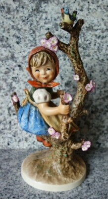 Hummel Figur Hum 141/V ''Frühling'' FM 5 * Großfigur 27 cm hoch * neue Ausführung