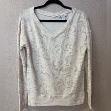 Athleta Women XS Coaster Luxe V-Neck Sweatshirt Paisley Cream Relaxed Fit Cozy