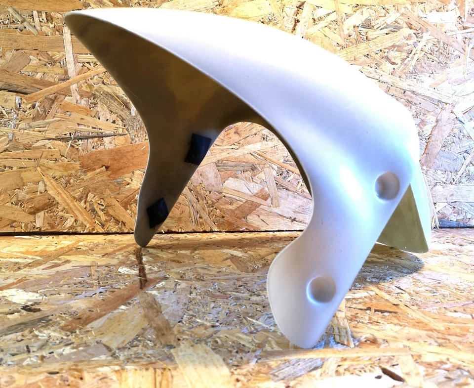 Parafango anteriore Triumph Speed Triple 955 (1997-2001) Front Fender Mudguard Foto 2 de 4