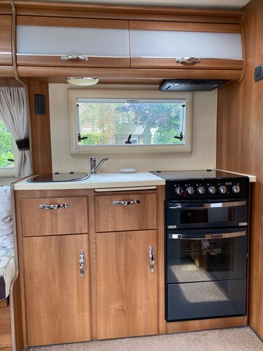Mercedes Sprinter Auto-Sleeper, Burford Duo Motorhome, Automatic 2014 (6 Berth) - Picture 10 of 23