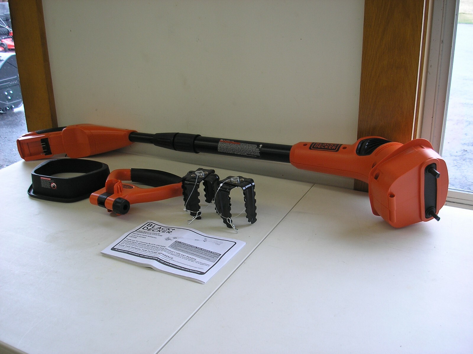 BLACK+DECKER LGC120 20V MAX LITHIUM GARDEN CULTIVATOR NEW OPEN-BOX / TOOL  ONLY | eBay
