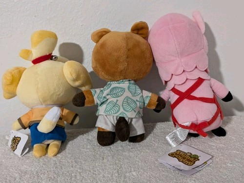 Lot of 3 Animal Crossing Plush Isabelle Tommy Lisa Reese w/ Tags - Picture 4 of 10