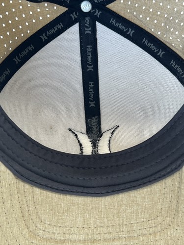 Sombrero gorra para hombre Hurley Phantom Resist Flexfit H 2O -Dri - beige con logotipo negro - Imagen 8 de 10