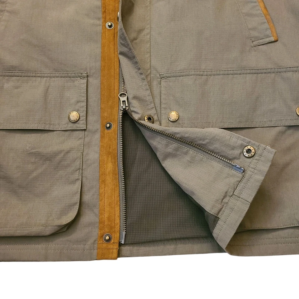 Orvis Men's Large Fishing/Hunting Outdoorsman Nylon Blend With Brown Trim Vest - Image 4 of 4