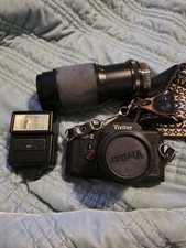 Vivitar XV-2 35mm SLR Film Camera Bundle w/ 28mm Lens  70  210mm Zoom W Strap