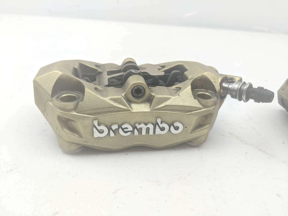 Pinzas de freno delanteras BMW R1200RS 17 Foto 2 de 4