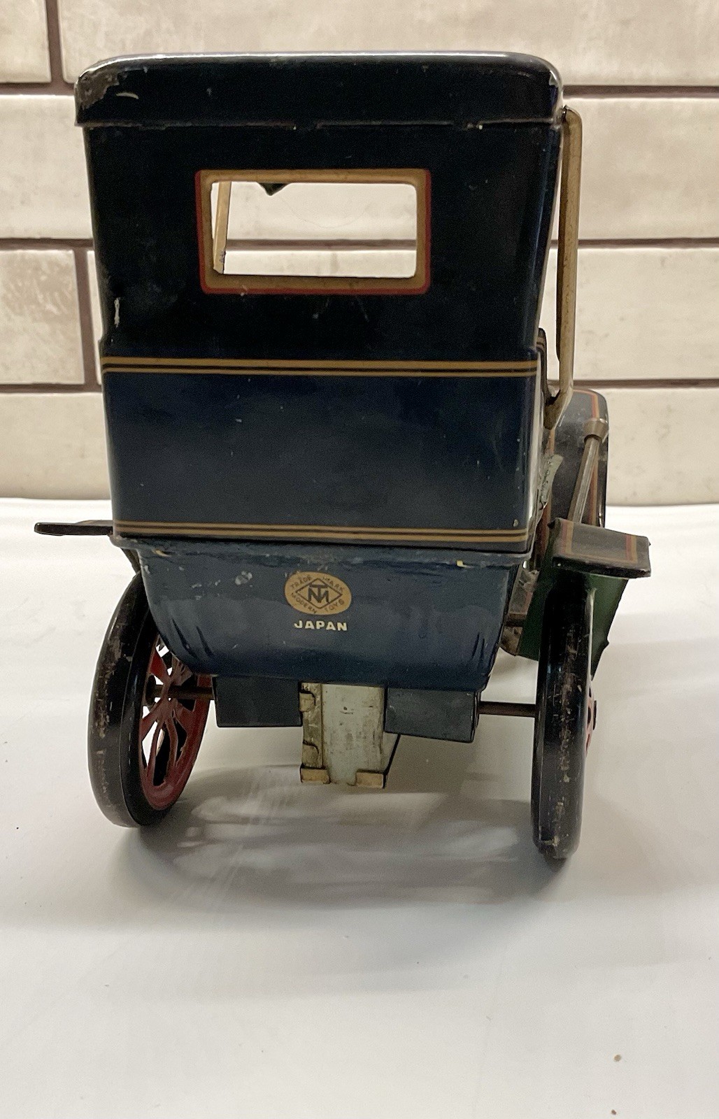 Vintage Lever Action Tin Model T Buggy, Modern Toys Japan Works!