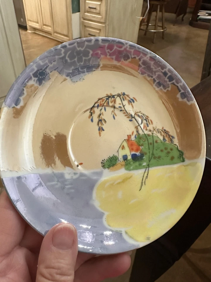 2 tazas de té y. Platillos. Lustreware japonés. Pintado a mano. Foto 2 de 4