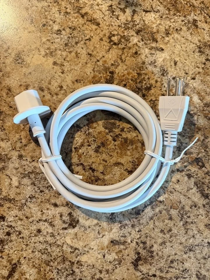 Apple 6ft Volex APC13G iMac 3-Prong Power Cord Cable 10A 125V - Image 2 of 2