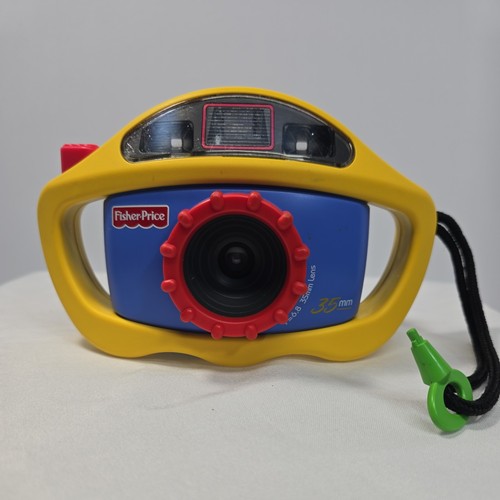 1999 Fisher Price Vintage 35 mm Perfect Shot Camera with Flash #77856 Kids Photo