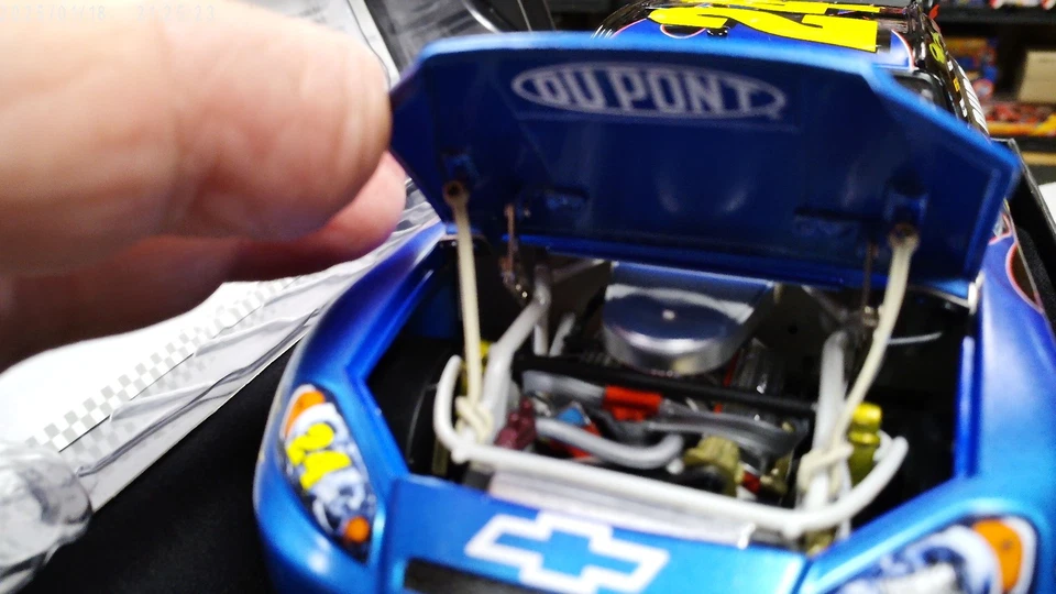 Jeff Gordon #24 Pepsi 2009 Impala SS Elite 1 of 400 1:24 #43 OF 400 - Image 4 of 4