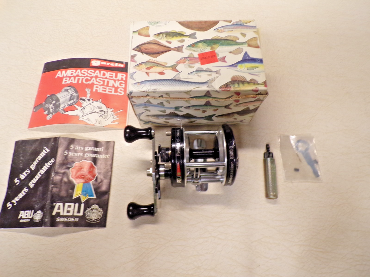 ABU GARCIA AMBASSADEUR FISHING REEL W/ BOX - 5500 STRIPER - NICE