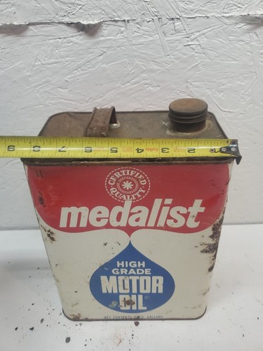 Original Two Gallon High Grade Motor Oil Can Medalist - Picture 16 of 18