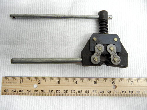 CHAIN BREAKER FOR USE WITH 3/8" TO 3/4" ROLLER/CONVEYOR CHAIN
