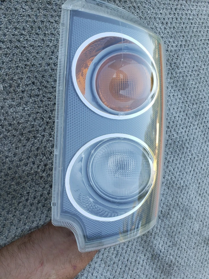 03-05 Land Range Rover Front Left Turn Signal Corner Light Lamp OEM 2003-2005  - Image 3 of 4