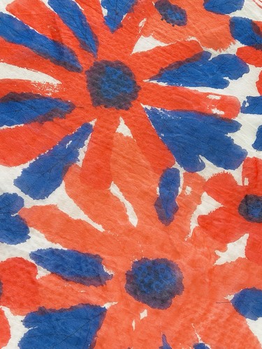 Vintage 60s Vera Neumann Red White & Blue Floral Sheer Chiffon Silk Scarf - Picture 4 of 6