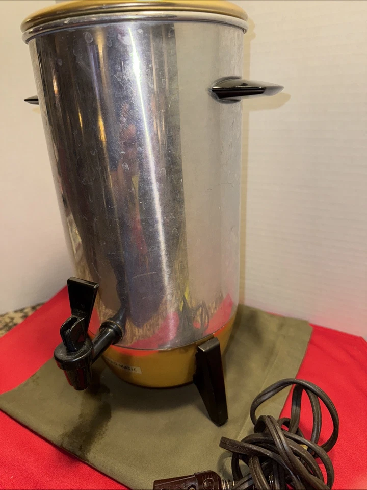 Percolador de café eléctrico vintage Mirro Party Perk 22 tazas B-9292-75 EE. UU. Funciona Foto 4 de 4