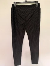 Black Leggings Textured with Butt Lift Gathering Woman's Size L
