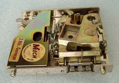 Mechanischer Münzprüfer 3-1/2'' für Flipper_2.00 DM (German) , Coin Mech INC, USA
