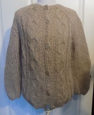 Vintage 60s Beige Mohair Sweater Cardigan Made in Italy Size 40 B40