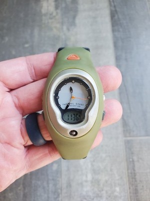 Vintage Nike ACG Unisex Thermal Gauge Analog Digital 35mm Watch