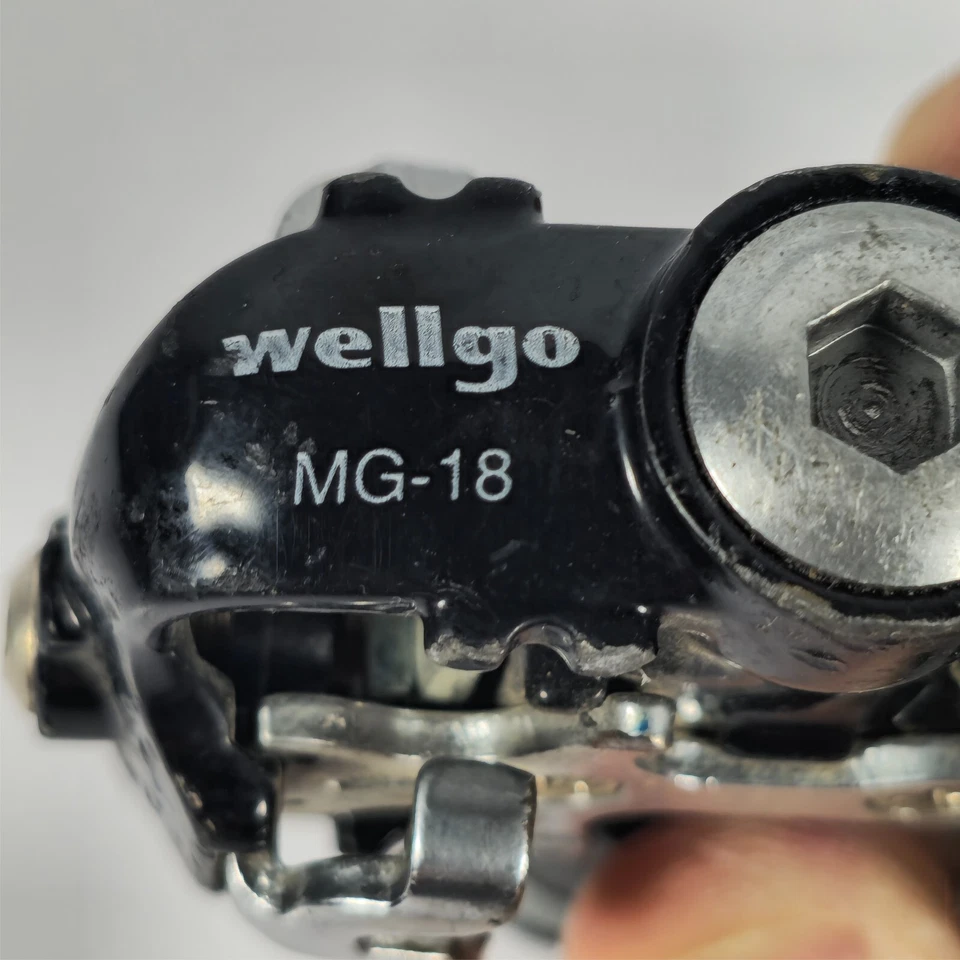 WELLGO MG-18 CLIPLESS.PEDALS SPD NO CLEATS BLACK - Image 4 of 4