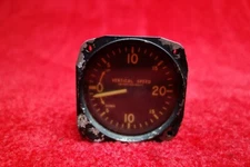 Garwin Inc. Vertical Speed Rate Of Climb Indicator PN G993-01-1B, 35-380002