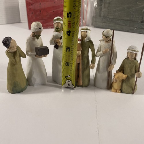Nativity Scene Figurines 21 Piece W/ Manger Set Resin Unbranded Read Description - Picture 11 of 15