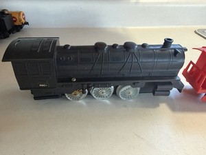 Vintage 6pc Toy Train Lot 8801 Engine Santa Fe 7240 Shell Tanker