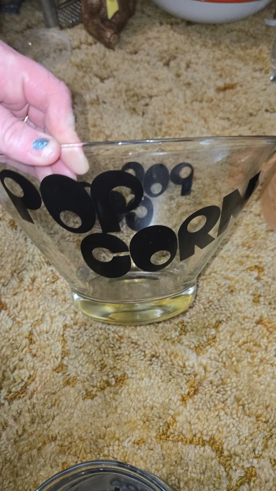 Винтажный сервировочный набор из стекла POPCORN большая чаша и маленькие чаши с черными буквами... - Изображение 3 из 4