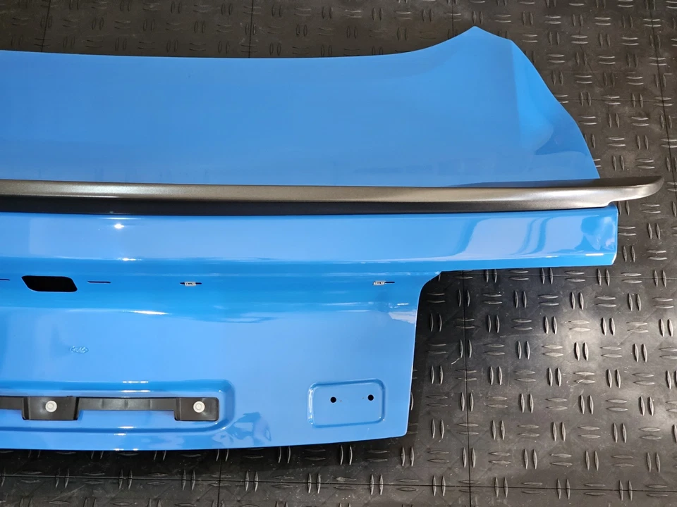 Ford Mustang Mach 1 GT CUPÉ 2015-23 OEM TAPA MALETERO CUBIERTA Y ALERÓN AGARRADOR AZUL Foto 3 de 4