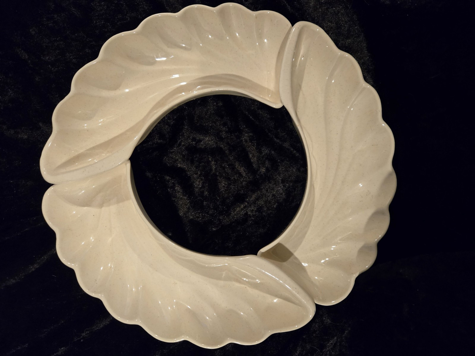 1960s Lane & Co Van Nuys CA Vintage Fruit Veggie Snack Tray