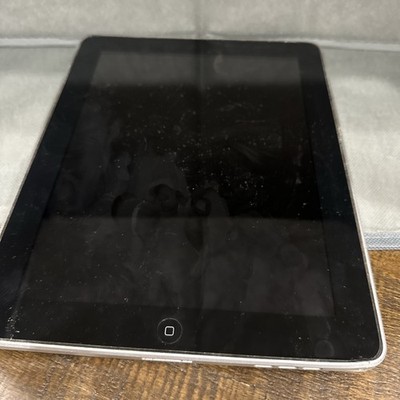 Apple iPad 1st Generation WiFi Cellular 16GB 9.7'' Model A1219 Silver/Black