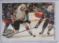1991-92 Pro Set Platinum #124 Trevor Linden Vancouver Canucks