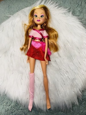Winx Club Magical Glamour Flora Doll RARE | Used  Fairy Simba toys Witty  