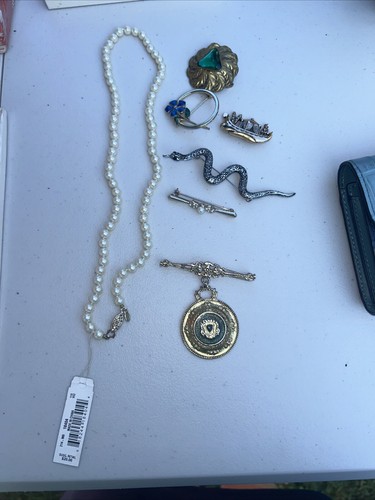 Vintage Pendant Lot - 第 1/9 張圖片