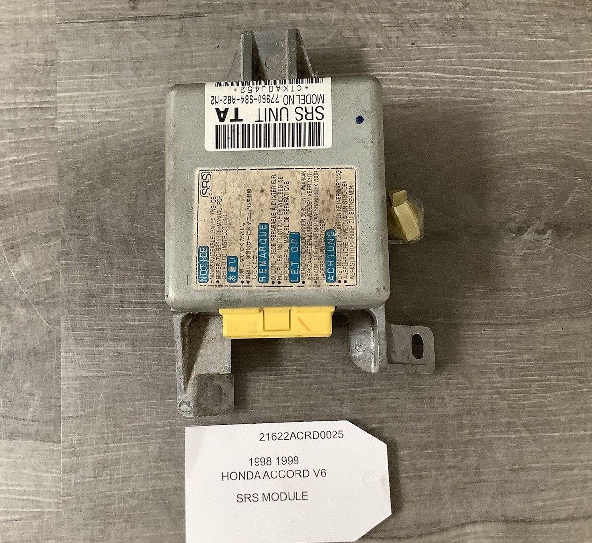 (あ) 1998 - 1999 HONDA ACCORD SRS COMPUTER CONTROL MODULE UNIT
