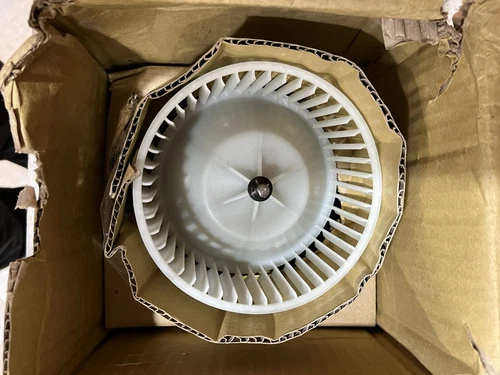 TYC HVAC Blower Motor Front 700009 5015865AA for Chrysler Dodge Plymouth