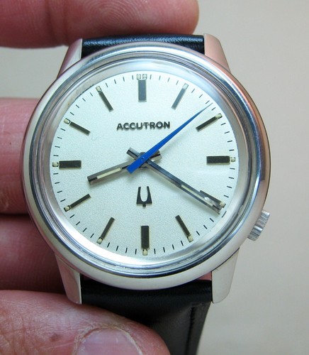 *SERVICED ACCUTRON BULOVA 2180 STAINLESS STEEL TUNING FORK MEN's WATCH N6